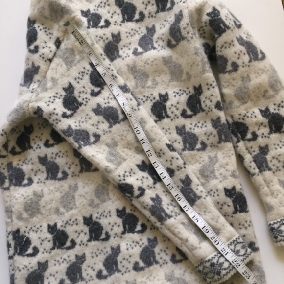 Wool Cat Design Cardigan. Women’s  Size Large. - Picture 6 of 10